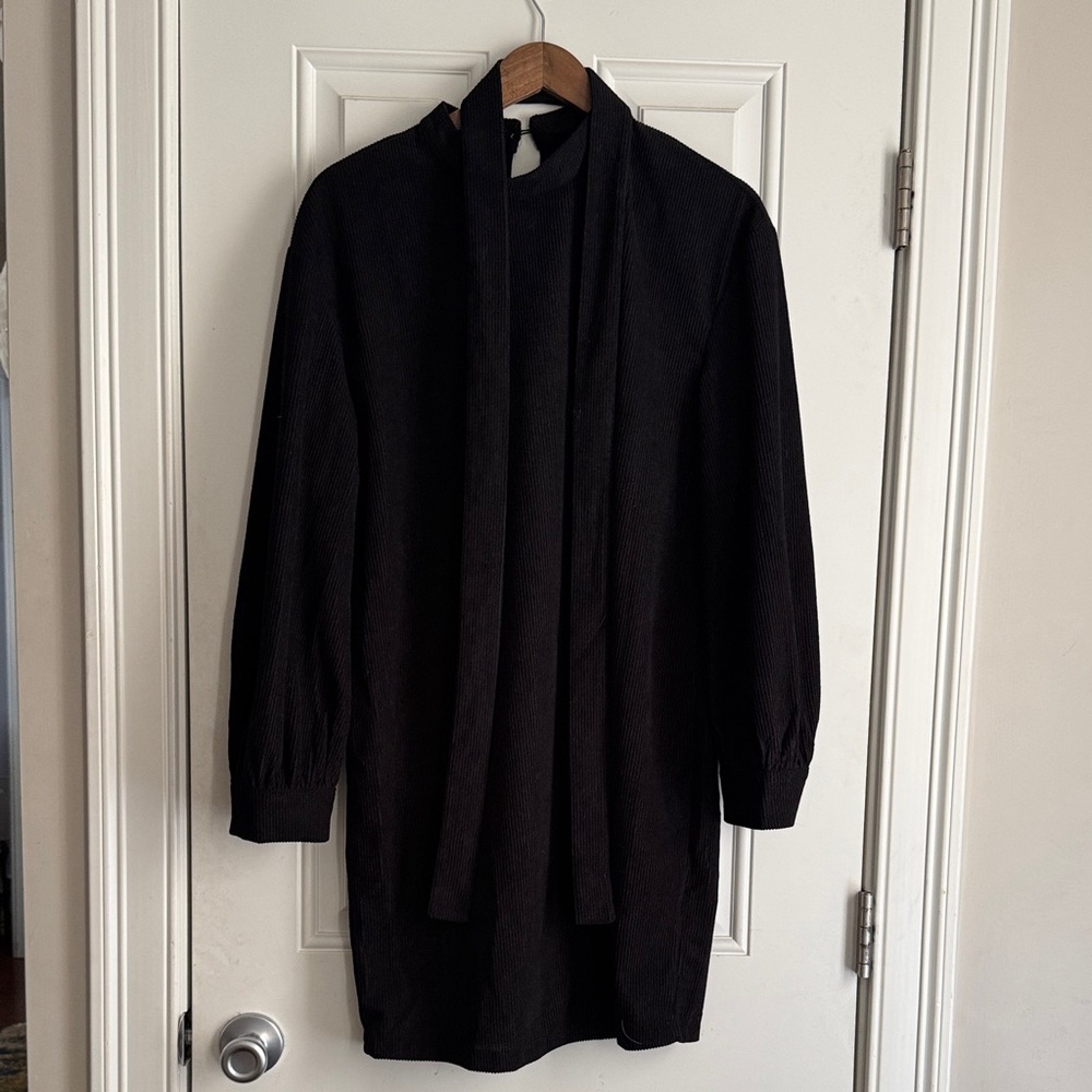 Black Long-Sleeve Dress with belt